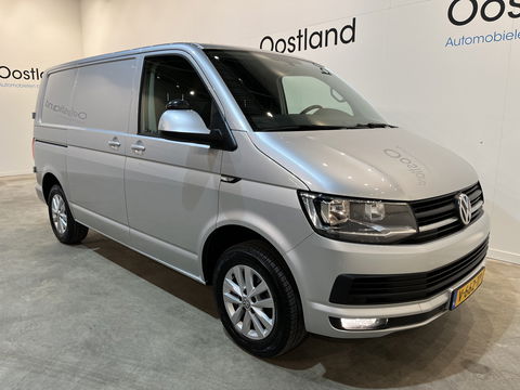 Volkswagen Transporter 2.0 TDI L1H1 Highline 150 PK Automaat / Euro 6 / Airco / Schuifdeur L + R / Trekhaak / Cruise Control / CarPlay / PDC / Navigatie