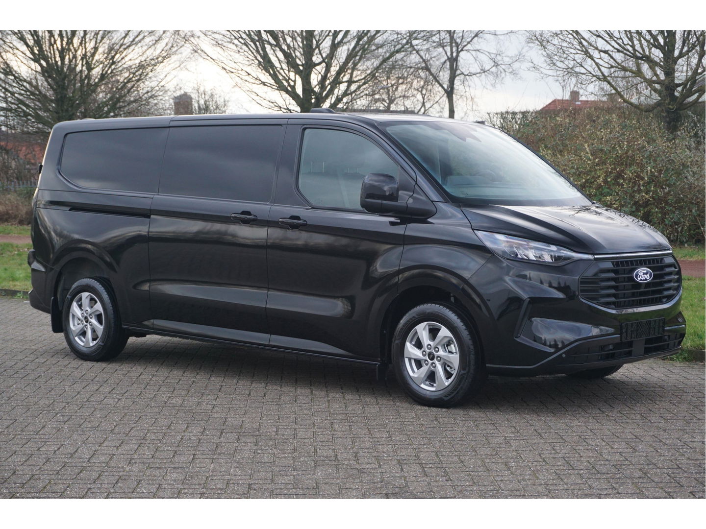 Ford Transit Custom 300L 136PK Limited BPM VRIJ!! Navi, Cam, Adap. Cruise, 16" LM, Trekhaak!! NR. 245