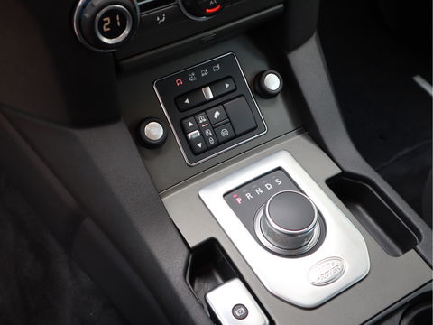 Land Rover Discovery 3.0 TD V6 Euro 6 - Grijs Kenteken - Cruise Controle - 3,5t KG Trekhaak