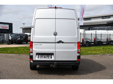Volkswagen Crafter 35 2.0 TDI L3H3 Highline Camera, Cruise, LED, 177PK, Carplay, Automaat, Standkachel, Multimedia, Airco VERKOCHT...Gefeliciteerd Mack & Tos.