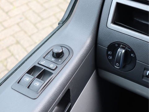Volkswagen Transporter 2.0 TDI DSG-Automaat 132 kw - Camper 220V Led - Luifel