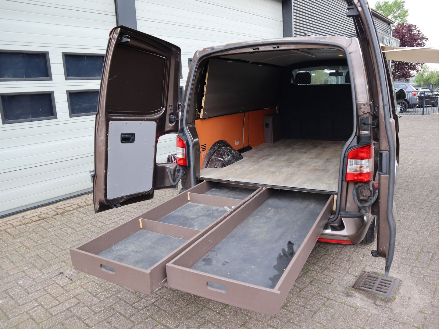 Volkswagen Transporter 2.0 TDI DSG-Automaat 132 kw - Camper 220V Led - Luifel