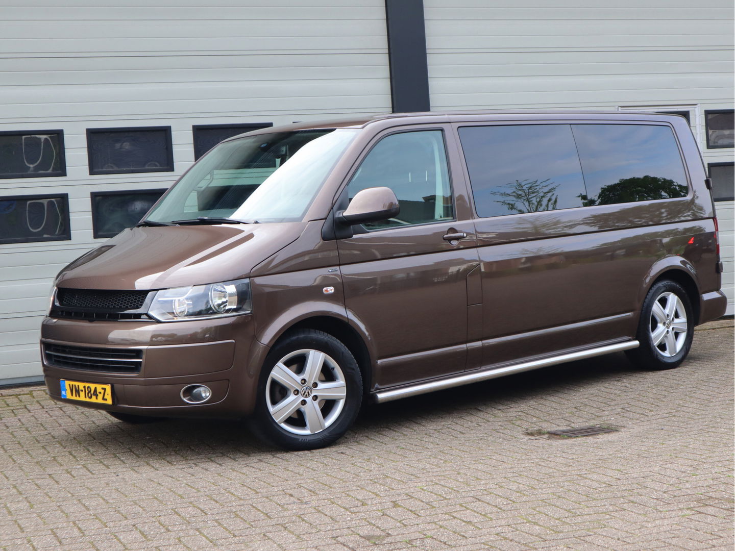 Volkswagen Transporter 2.0 TDI DSG-Automaat 132 kw - Camper 220V Led - Luifel