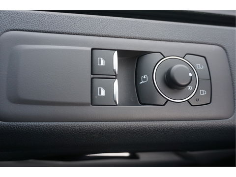 Ford Transit Custom 300L 170PK Limited AUT BPM VRIJ!! Navi, ACC, Trekhaak, 360° Cam, 17" LM, Alarm!! NR. 981