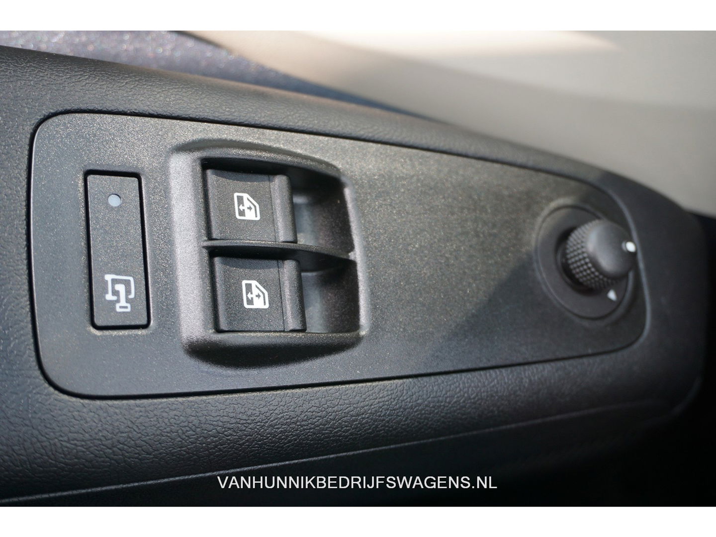 Opel Movano 3500 2.2 CDTI 140PK L2H2 BPM VRIJ!! Airco, Cruise, DAB+, PDC!! Nr. 428