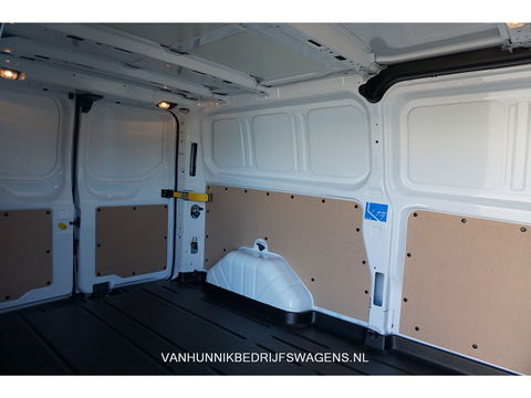 Ford Transit Custom 340L 130PK Trail Edition AUT BPM VRIJ!! Airco, Camera, Apple CP/Android A, 18" LM Velgen!! NR. 458