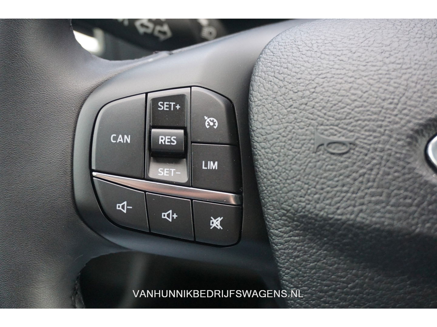 Ford Transit 350M 130PK L2H2 BPM VRIJ!! Clima, 12" Sync 4 met Navi, Trekhaak!! NR. 298