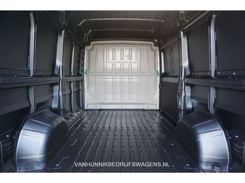 Opel Movano 3500 2.2 CDTI 140PK L2H2 BPM VRIJ!! Climate, Cruise, Navi!!! Nr. 788