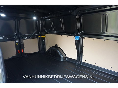 Ford Transit Custom 300L 130PK Trend BPM VRIJ!! Airco, Cruise, Navi, Trekhaak!! NR. 134