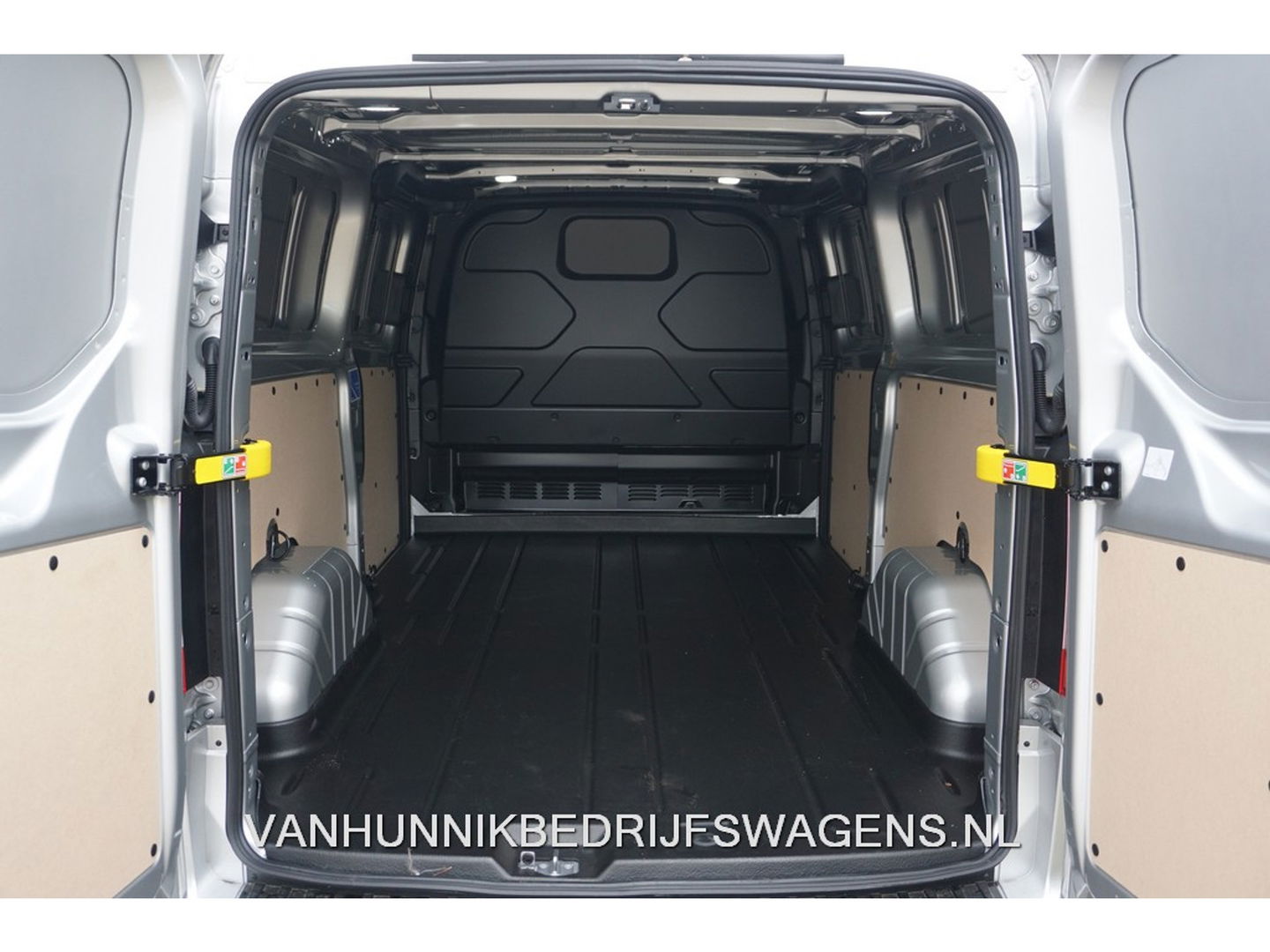 Ford Transit Custom 300L 130PK Trend Aut BPM VRIJ!! Airco, Cruise, Navi, Camera NR. 858