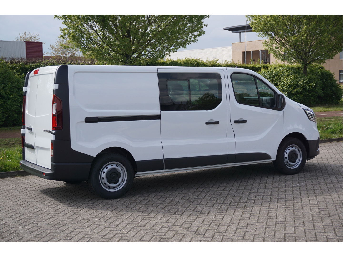 Renault Trafic 170PK L2H1 DC EDC AUT BPM VRIJ!! Navi, Camera, Climate, Cruise, LED!! NR. 509