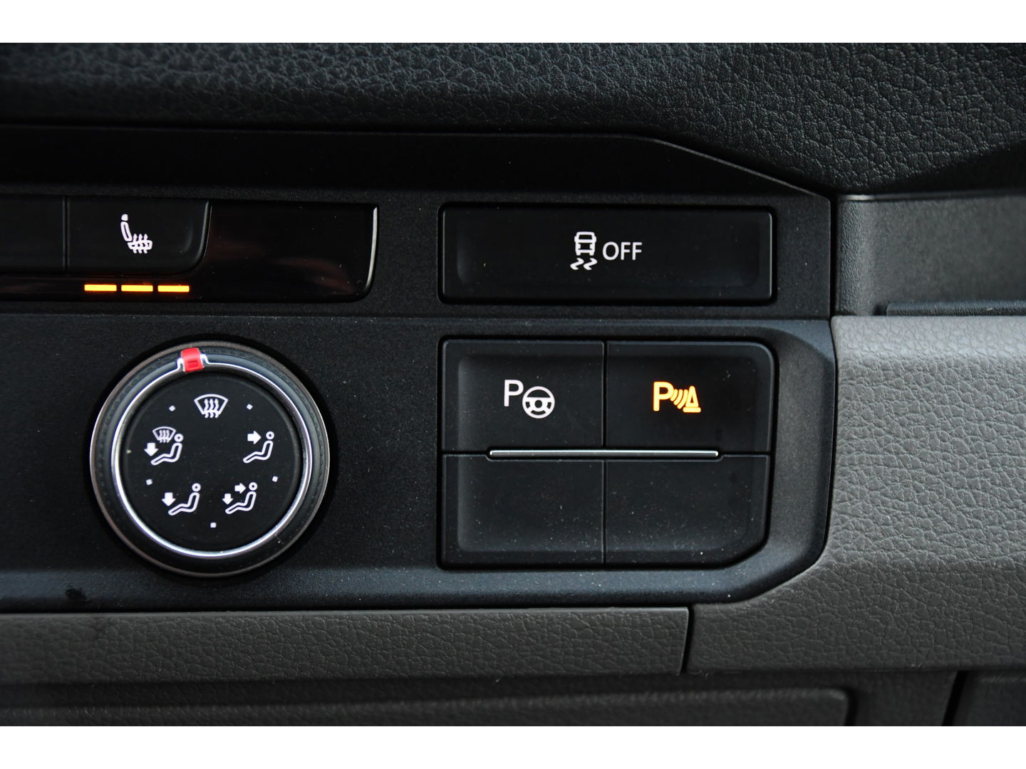 Volkswagen Crafter 2.0 TDI L3H3 4Motion Highline FULL OPTIONS! Adaptieve Cruise, Camera, 360 Sensoren, 177PK, Carplay, Multimedia, Stoelverwarming, Massage