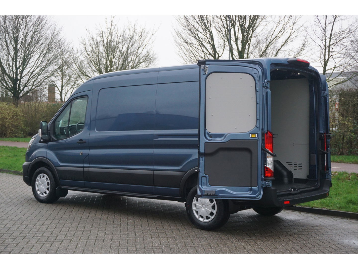 Ford Transit 350L 170PK L3H2 AUT BPM VRIJ!! 12" Sync4 Scherm Apple CP/Android A, 360 Camera, Xenon!! NR. 242