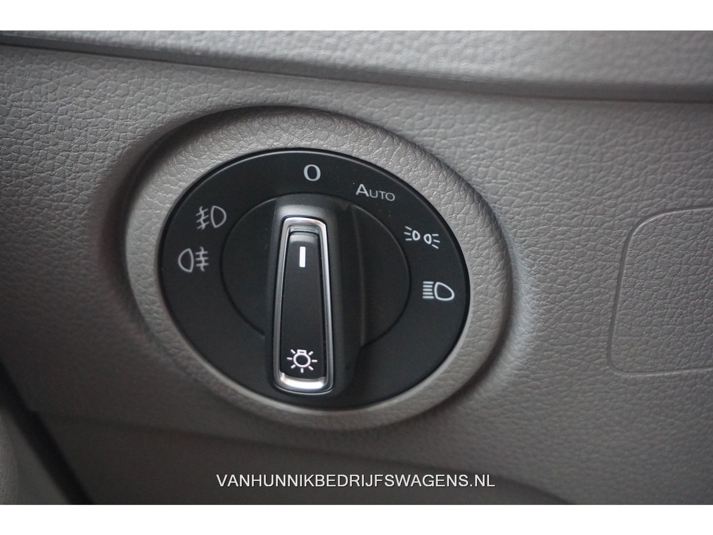 Volkswagen Crafter 35 177PK L4H3 AUT BPM VRIJ!! Navi, Camera, Adap. Cruise, Gev. Stoel, LED!! NR. 885