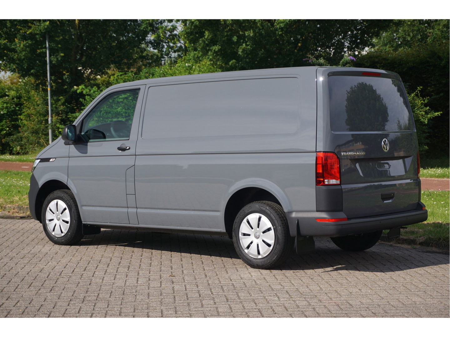 Volkswagen Transporter T6.1 2.0TDI 150PK BPM VRIJ!! App Connect, Cruise, Airco, Betimmering! NR. 731