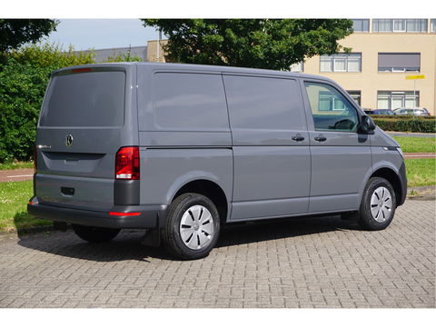 Volkswagen Transporter T6.1 2.0TDI 150PK BPM VRIJ!! App Connect, Cruise, Airco, Betimmering! NR. 731