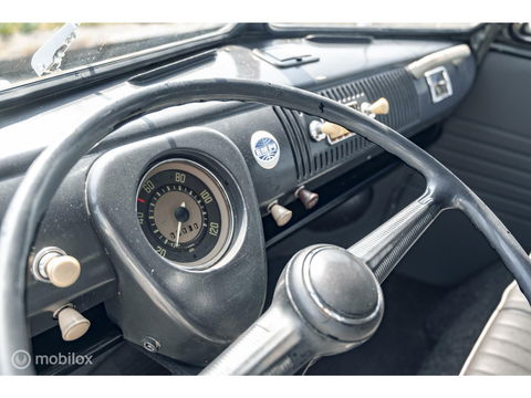 Volkswagen T1 Kombi | Europees geleverd | 8 zitplaatsen