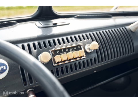 Volkswagen T1 Kombi | Europees geleverd | 8 zitplaatsen