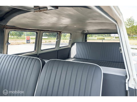 Volkswagen T1 Kombi | Europees geleverd | 8 zitplaatsen