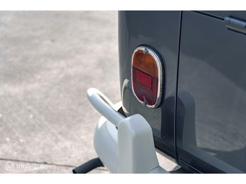 Volkswagen T1 Kombi | Europees geleverd | 8 zitplaatsen