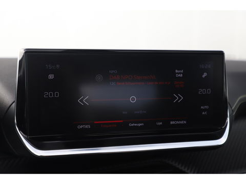 Peugeot 208 1.2 PureTech GT-Line Automaat Half Leder Virtual Cockpit Navigatie Camera Clima Carplay Android Bluetooth 17 inch LMV LED