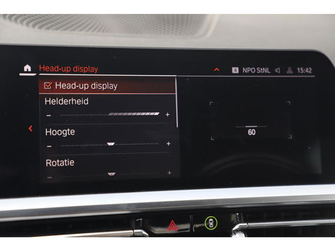 BMW 3 Serie 318i Executive Edition M Sport Automaat Black Optic Full LED Head Up Display Digital Cockpit Half Leder Sportstoelen Navigatie Carplay Bluetooth 19 inch M Velgen