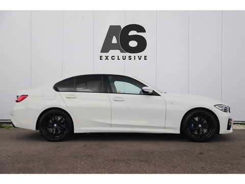 BMW 3 Serie 318i Executive Edition M Sport Automaat Black Optic Full LED Head Up Display Digital Cockpit Half Leder Sportstoelen Navigatie Carplay Bluetooth 19 inch M Velgen