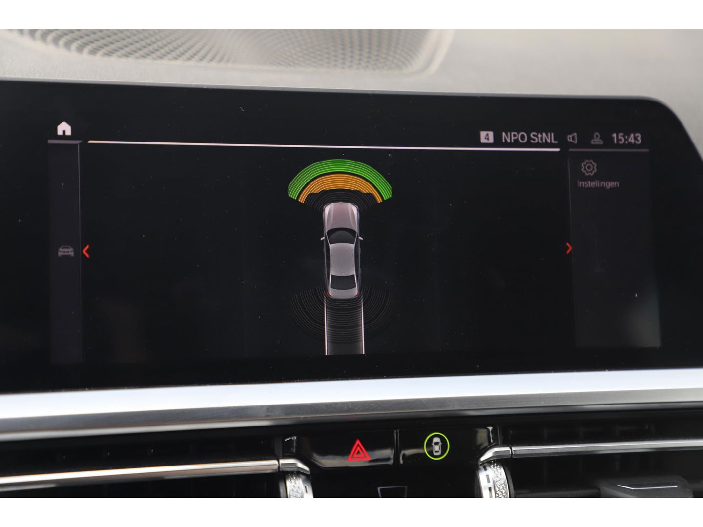 BMW 3 Serie 318i Executive Edition M Sport Automaat Black Optic Full LED Head Up Display Digital Cockpit Half Leder Sportstoelen Navigatie Carplay Bluetooth 19 inch M Velgen
