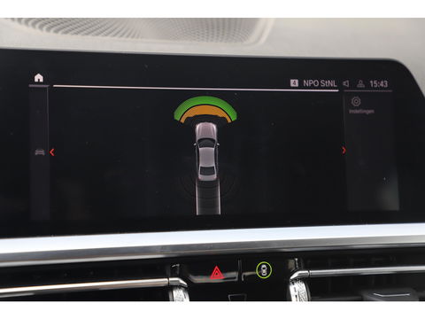 BMW 3 Serie 318i Executive Edition M Sport Automaat Black Optic Full LED Head Up Display Digital Cockpit Half Leder Sportstoelen Navigatie Carplay Bluetooth 19 inch M Velgen