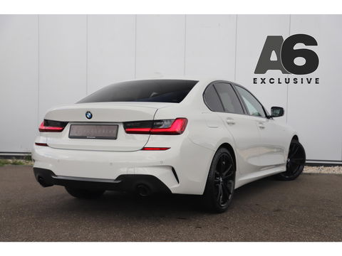 BMW 3 Serie 318i Executive Edition M Sport Automaat Black Optic Full LED Head Up Display Digital Cockpit Half Leder Sportstoelen Navigatie Carplay Bluetooth 19 inch M Velgen