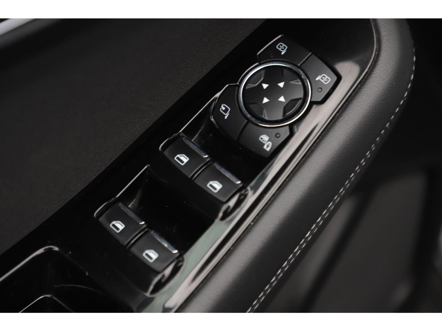 Ford Galaxy 1.5 Titanium 7 Persoons Navigatie Clima Cruise PDC Stoelverwarming Carplay Android