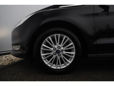 Ford Galaxy 1.5 Titanium 7 Persoons Navigatie Clima Cruise PDC Stoelverwarming Carplay Android