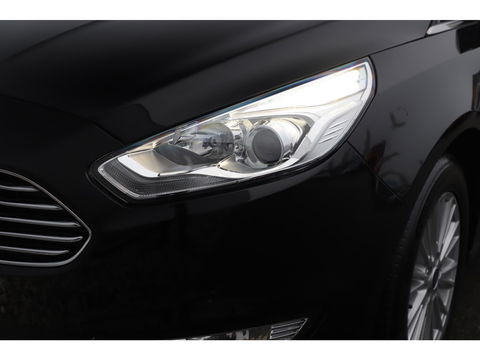 Ford Galaxy 1.5 Titanium 7 Persoons Navigatie Clima Cruise PDC Stoelverwarming Carplay Android
