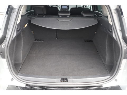 Renault Clio Estate 0.9 TCe Intens Trekhaak Keyless Navigatie Clima Cruise Achteruitrijcamera PDC Bluetooth Full LED