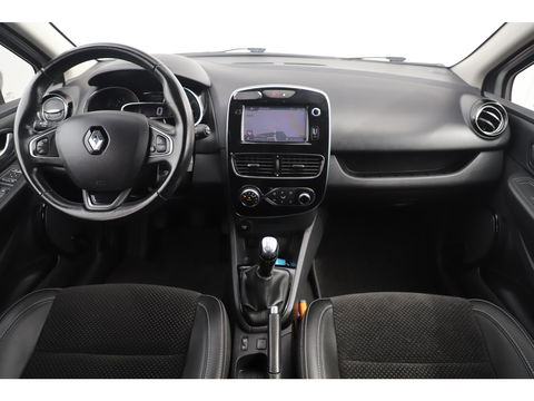 Renault Clio Estate 0.9 TCe Intens Trekhaak Keyless Navigatie Clima Cruise Achteruitrijcamera PDC Bluetooth Full LED