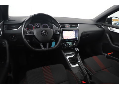 Škoda Octavia Combi 1.0 TSI Greentech Sport Business Trekhaak 116PK Sportstoelen Navigatie Clima 17 inch LMV Carplay Android Bluetooth PDC
