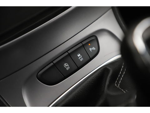 Opel Astra Sports Tourer 1.2 Edition 110PK Navigatie Comfortstoelen Carplay Android Bluetooth Parkeersensor LED Airco Cruise