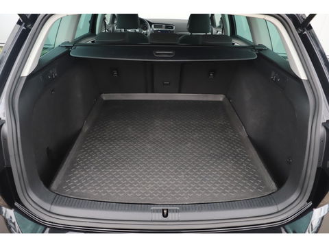 Volkswagen GOLF Variant 1.0 TSI Comfortline Business 116PK Ergocomfort Sportstoelen Navigatie Clima Adaptive Cruise Stoelverwarming Carplay Android Bluetooth PDC 17 inch LMV