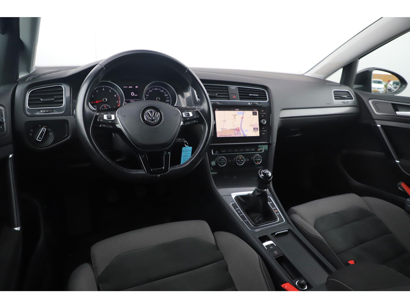 Volkswagen GOLF Variant 1.0 TSI Comfortline Business 116PK Ergocomfort Sportstoelen Navigatie Clima Adaptive Cruise Stoelverwarming Carplay Android Bluetooth PDC 17 inch LMV
