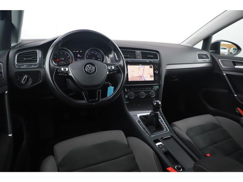 Volkswagen GOLF Variant 1.0 TSI Comfortline Business 116PK Ergocomfort Sportstoelen Navigatie Clima Adaptive Cruise Stoelverwarming Carplay Android Bluetooth PDC 17 inch LMV