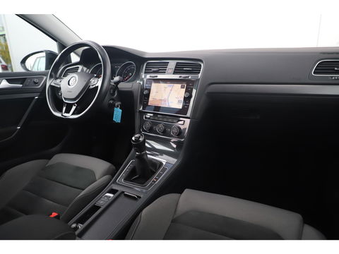 Volkswagen GOLF Variant 1.0 TSI Comfortline Business 116PK Ergocomfort Sportstoelen Navigatie Clima Adaptive Cruise Stoelverwarming Carplay Android Bluetooth PDC 17 inch LMV