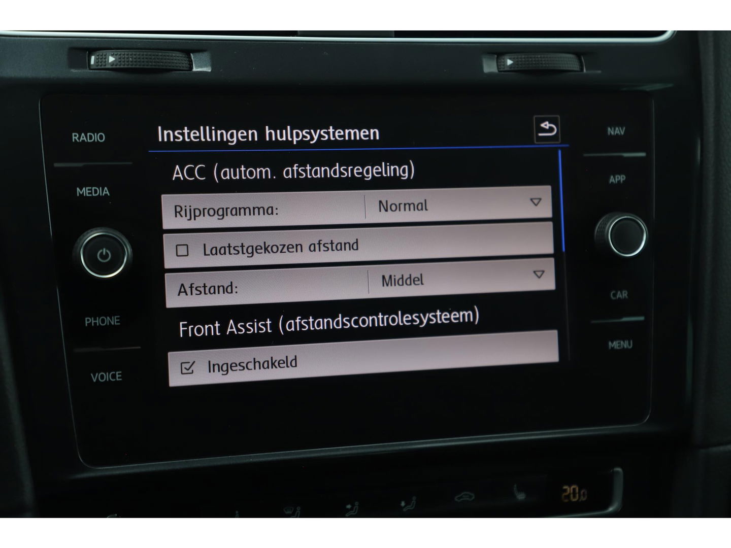 Volkswagen GOLF Variant 1.0 TSI Comfortline Business 116PK Ergocomfort Sportstoelen Navigatie Clima Adaptive Cruise Stoelverwarming Carplay Android Bluetooth PDC 17 inch LMV