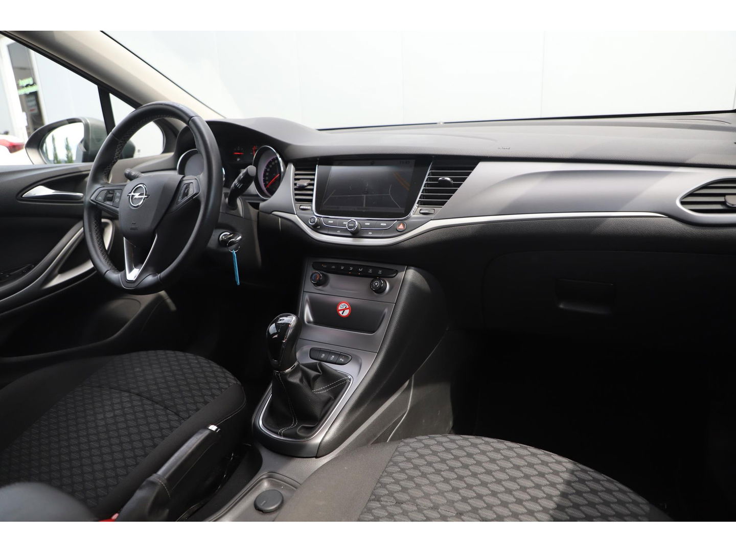 Opel Astra 1.0 Online Edition Navigatie Airco Bluetooth Cruise PDC Carplay Android Auto DAB+