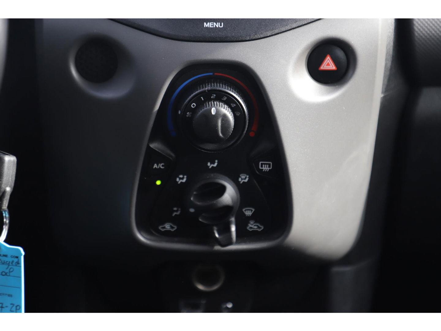 Peugeot 108 1.0 e-VTi Active Radio Airco Bluetooth Getint Glas Elektrische Ramen Centrale deurvergrendeling