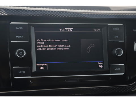 Volkswagen Polo 1.0 TSI Life 95PK NAP NIEUWSTE MODEL! Virtual Cockpit 15 inch LMV Radio Carplay Android Bluetooth Navigatie Achteruitrijcamera Adaptive Cruise LED