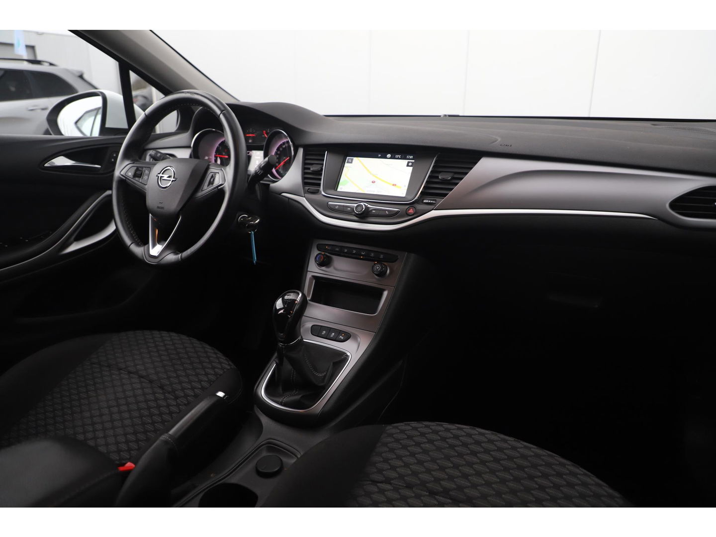 Opel Astra 1.0 Turbo Business+ Navigatie DAB+ Airco Cruise Carplay Android Bluetooth PDC LED