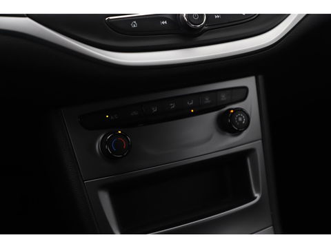 Opel Astra 1.0 Turbo Business+ Navigatie DAB+ Airco Cruise Carplay Android Bluetooth PDC LED