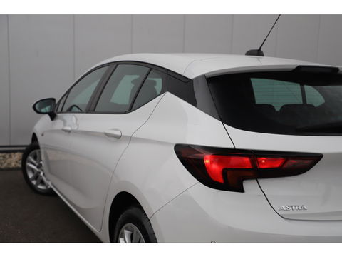 Opel Astra 1.0 Turbo Business+ Navigatie DAB+ Airco Cruise Carplay Android Bluetooth PDC LED