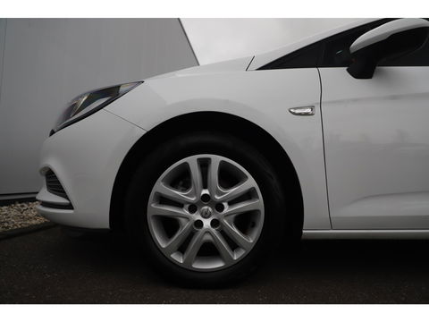 Opel Astra 1.0 Turbo Business+ Navigatie DAB+ Airco Cruise Carplay Android Bluetooth PDC LED