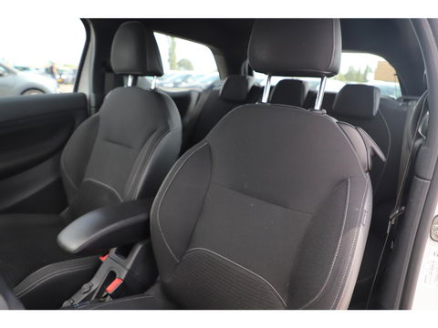 DS DS 3 1.2 PureTech Business 130PK Navigatie Bluetooth Clima Cruise PDC Carplay Android Auto Two Tone Parelmoer Wit